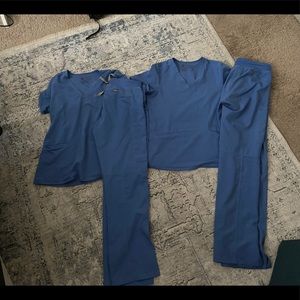 FIGS scrubs SET- Small top, Small Tall pants.